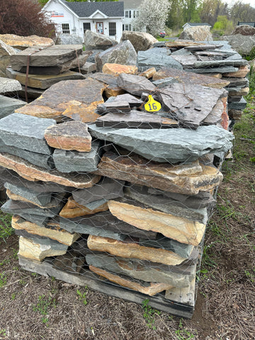 Delaware Valley Rocks Delaware Valley Blend Natural Wallstone – Adirondack Landscape Supply
