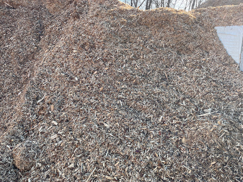 Pine mulch with bark chips per cubic yard