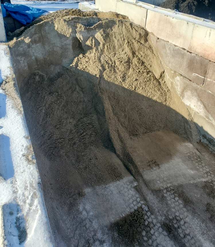 Sand and salt mix – Adirondack Landscape Supply